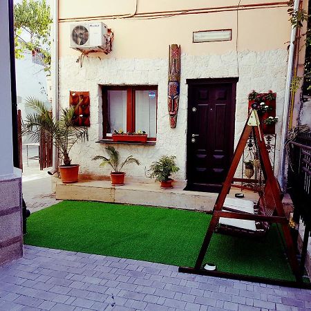 Mpoint Motel Bucarest Extérieur photo