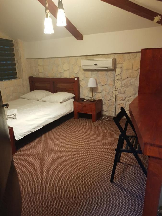 Mpoint Motel Bucarest Extérieur photo