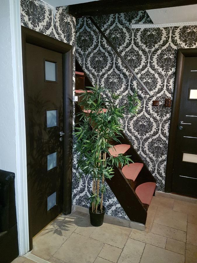 Mpoint Motel Bucarest Extérieur photo